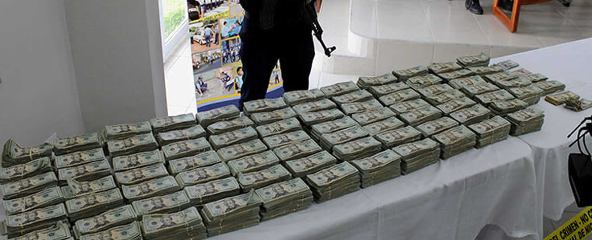 Más de 800 mil dólares son incautados por la Policía Nacional