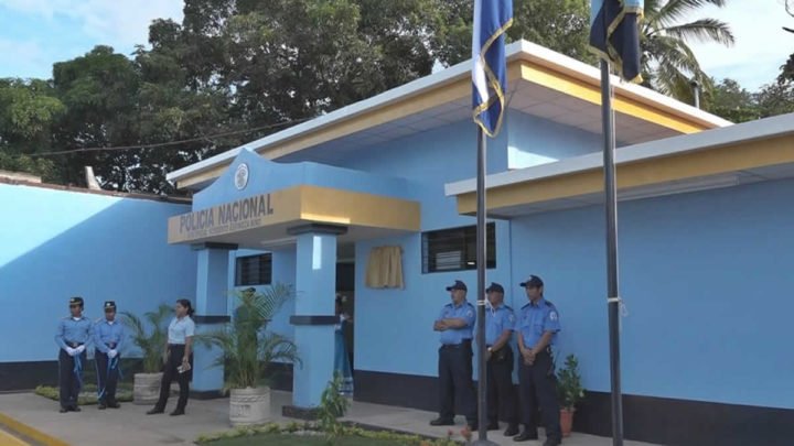 familias malpaisillo estación policial 