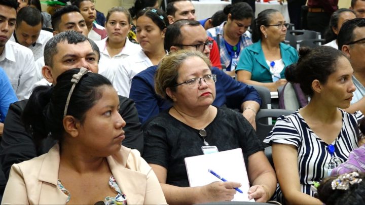 Ministerio de Educación realiza foro de investigación educativa