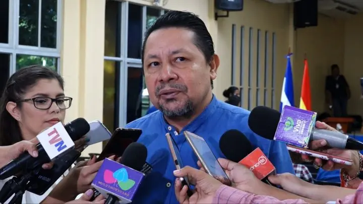 Ministerio de Educación realiza foro de investigación educativa