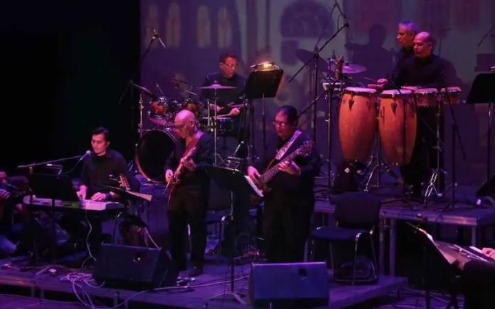 Exitoso tributo a Roberto Carlos en el Teatro Nacional Rubén Darío