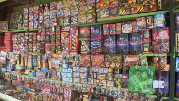 Inspeccionan puestos de pólvora ubicados en El Dorado