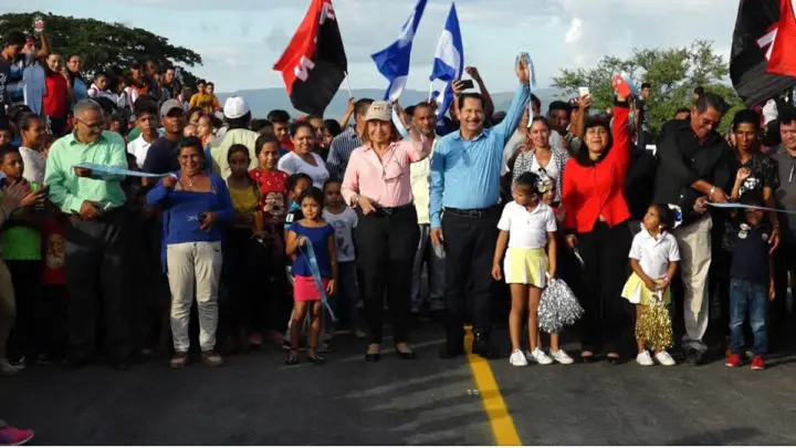En Granada el gobierno de Nicaragua inauguró el puente Malacatoya