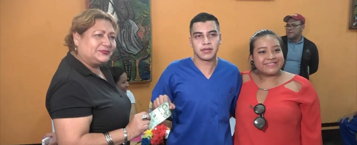 Reos de Estelí reciben bono complementario de bachiller