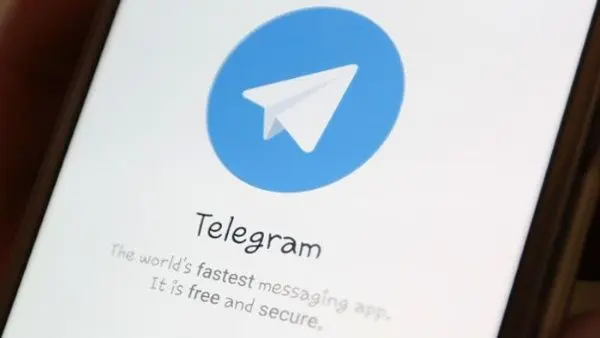 Pável Dúrov: “deshacerse de Whatsapp para estar seguros"