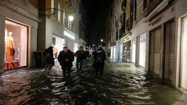 Declaran marea alta en Venecia producto de las inundaciones