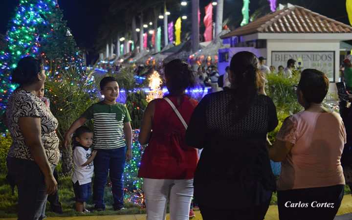 Empresa Portuaria recibe el último mes del año con concierto navideño 