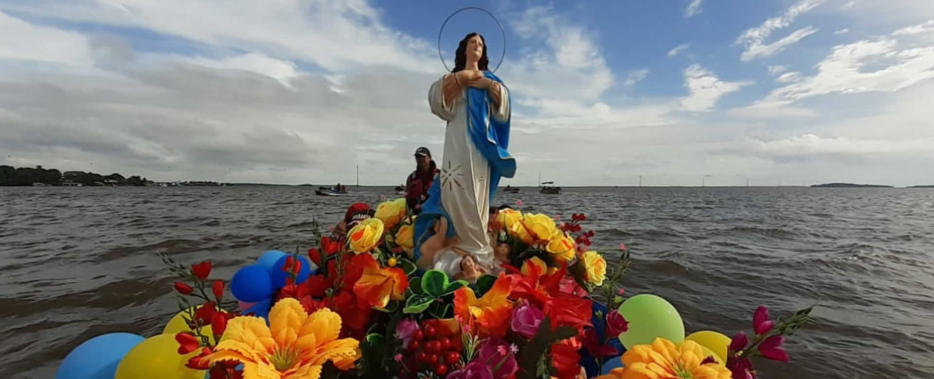Familias de Bluefields celebran por primera vez la Purísima Acuática