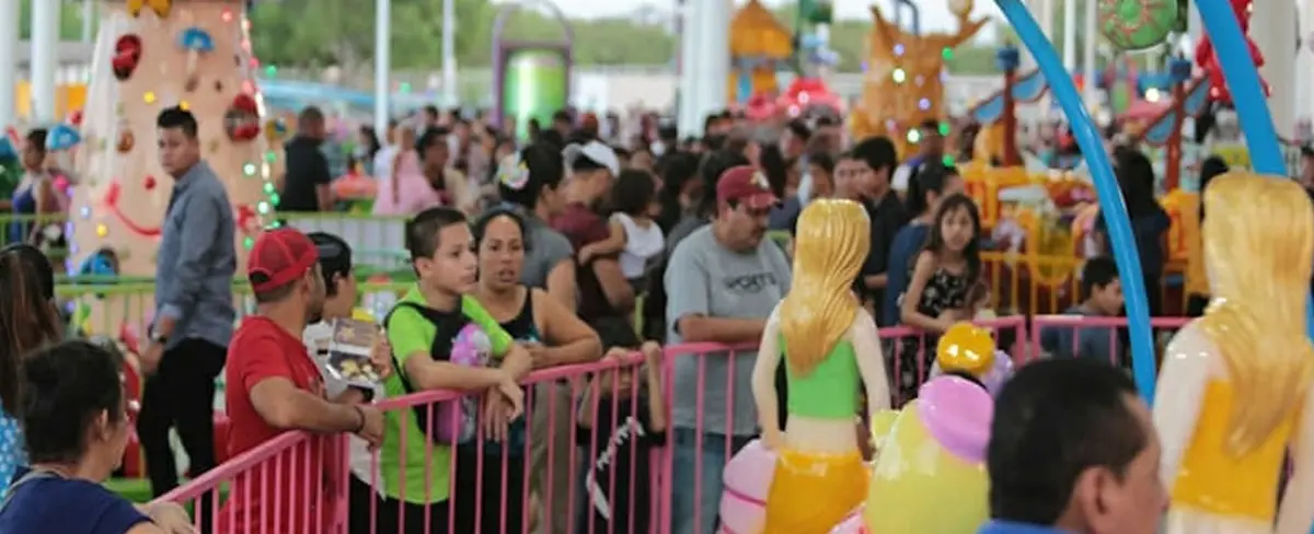 Familias se divierten en los espacios recreativos de Managua