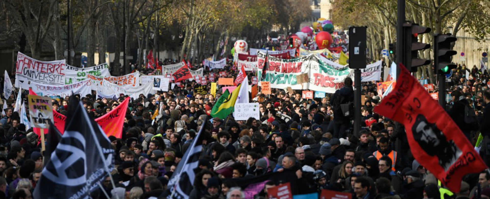 Sindicatos anuncian que aumentarán protestas contra el gobierno en Francia