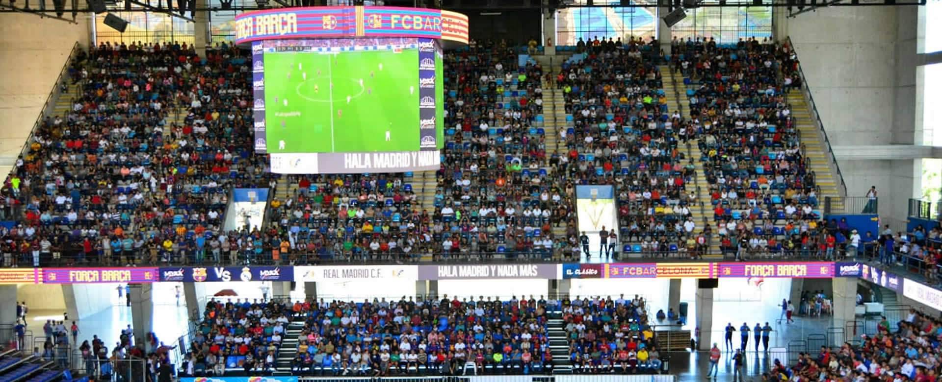Nicas viven la emoción del clásico Barca Vs Madrid en el Polideportivo “Alexis Argüello”