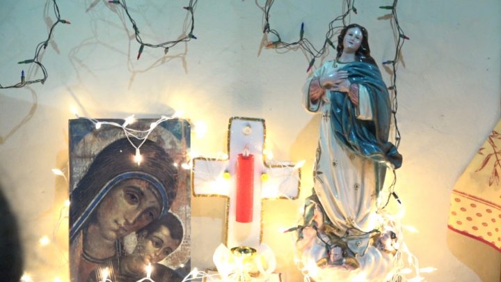 Novenario a la Virgen, una tradición de décadas de la familia Blandino