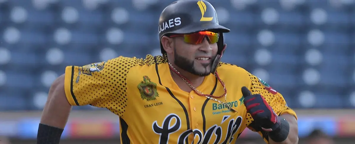 Ofilio, Nelson de los Leones y Elián de los Tigres logran los lideratos más importantes de la LBPN