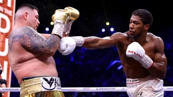 Título mundial de peso pesado regresa a manos de Anthony Joshua