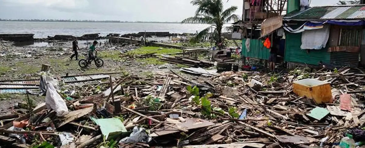 Filipinas: Tifón Phanfone deja un saldo de 16 muertos