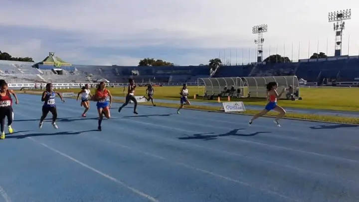 Oliver Palma brilla en el XIII Campeonato Centroamericano de Atletismo