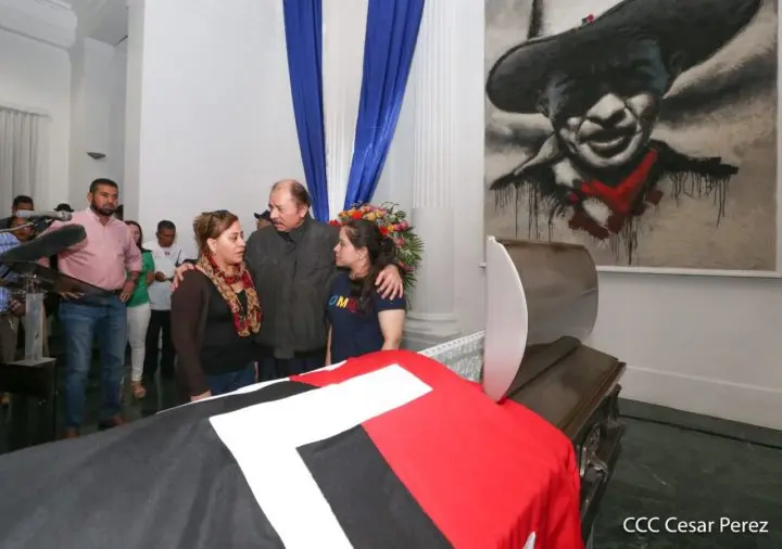 Presidente Daniel Ortega asiste a homenaje del combatiente histórico Juan Ramos