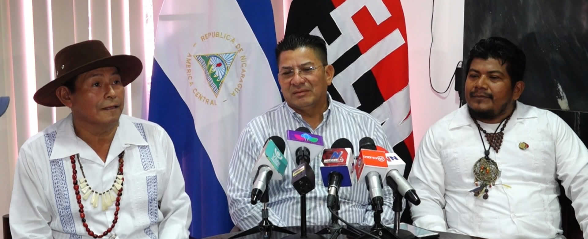 Líderes Mayagnas reconocen trabajo de la Policía Nacional