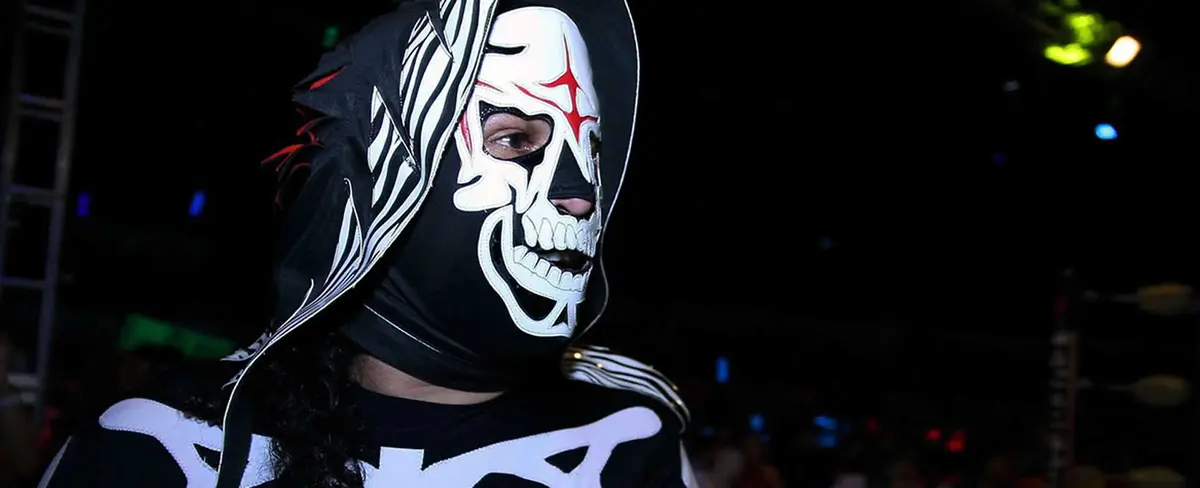 Muere La Parka tras pasar meses hospitalizado por lesiones de combate