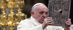 Papa Francisco condena el abuso contra la mujer en mensaje de Año Nuevo