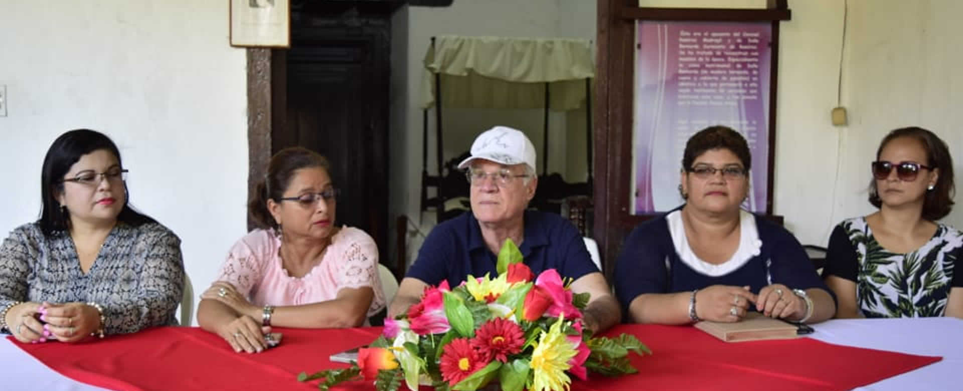 Autoridades de León realizan lanzamiento de la Jornada Dariana 2020