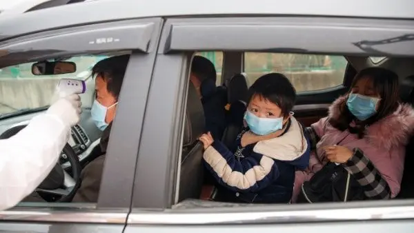 Autoridades de China reportan 106 fallecidos por coronavirus