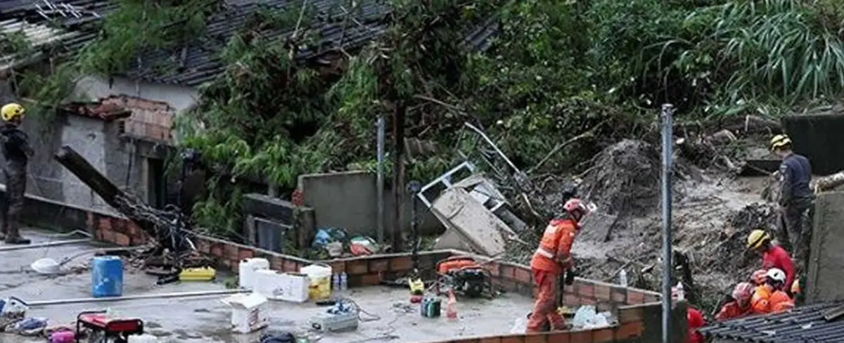 Lluvias en Brasil ya suman 44 muertos y miles de damnificados
