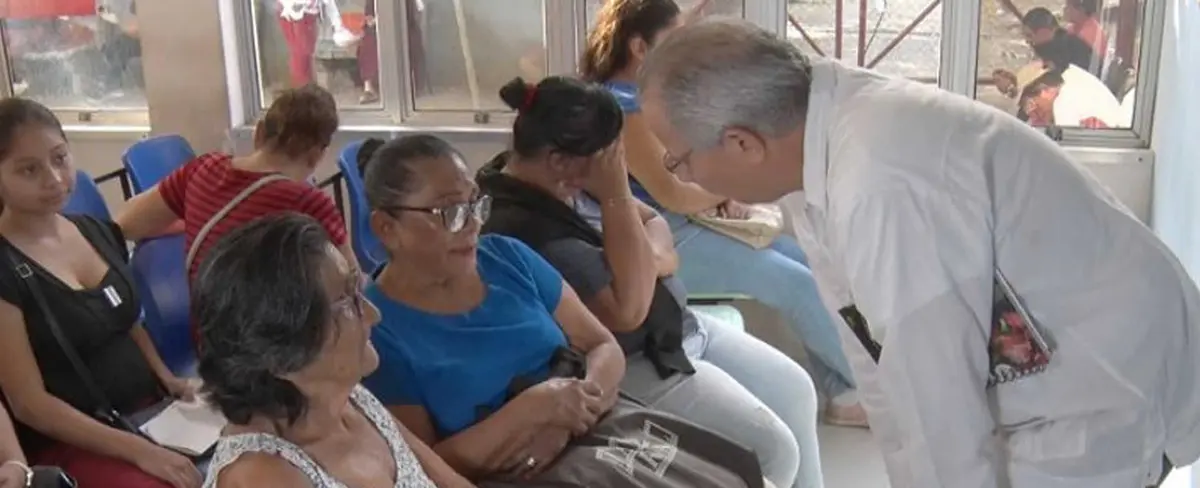 MINSA conversa con pacientes del Hospital Bertha para mejorar la atención