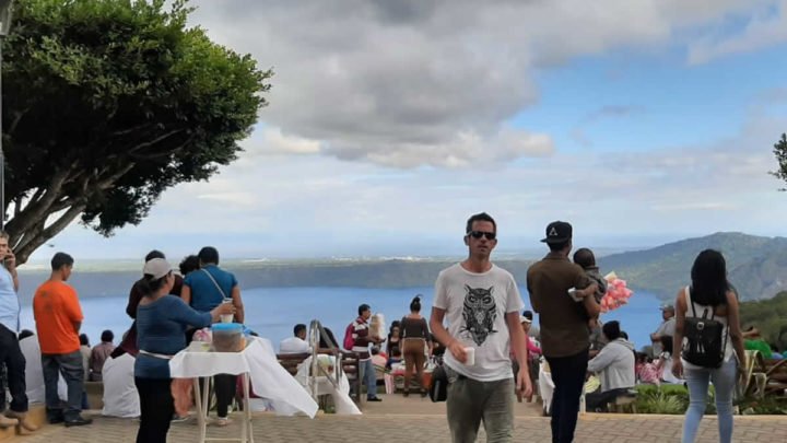 Mirador de Catarina repleto de turistas en el inicio del 2020