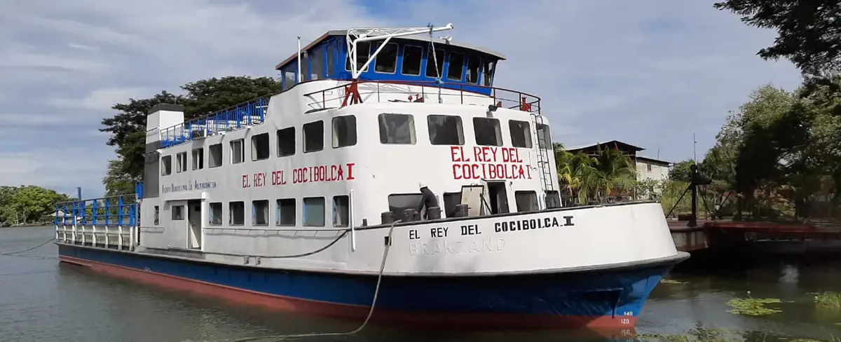 Autoridades rehabilitan el Ferry “Rey del Cocibolca” en Granada