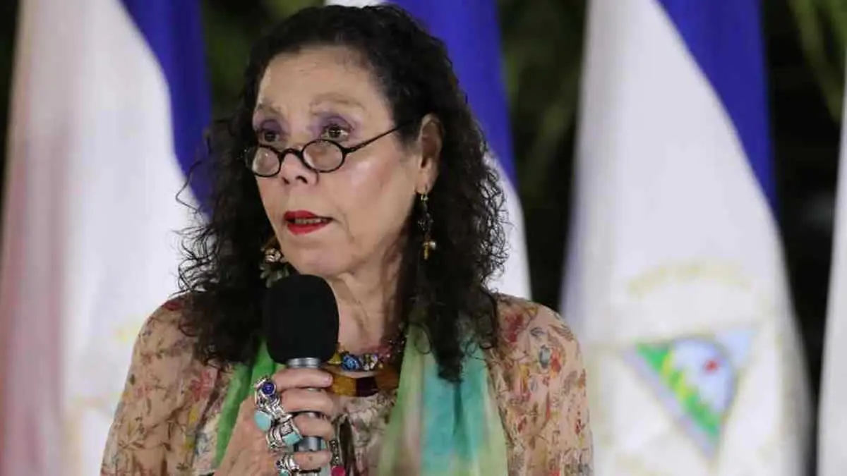Más de 300 títulos son entregados en distintos puntos de Nicaragua