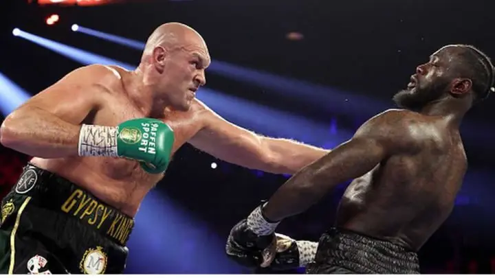 Tyson Fury gana por nocaut y se convierte en Campeón Mundial del CMB
