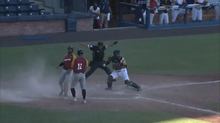 Venezuela derrota a Colombia y se mantienen en Super Ronda
