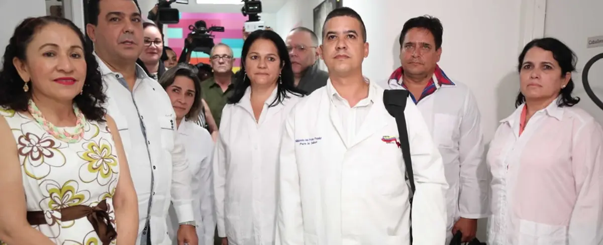 Especialistas Cubanos llegan a Nicaragua para trabajar contra el Coronavirus