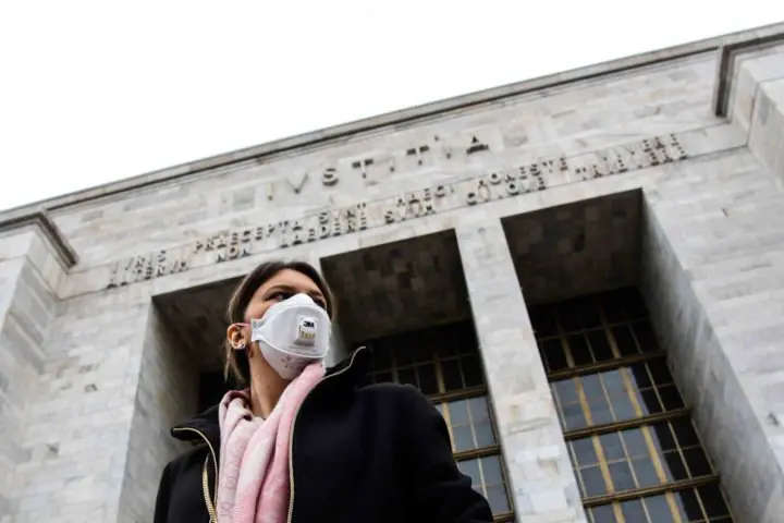 Italia en cuarentena para evitar más contagios de Coronavirus