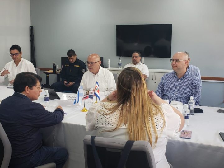 Nicaragua y Costa Rica se reúnen para combatir el Coronavirus 