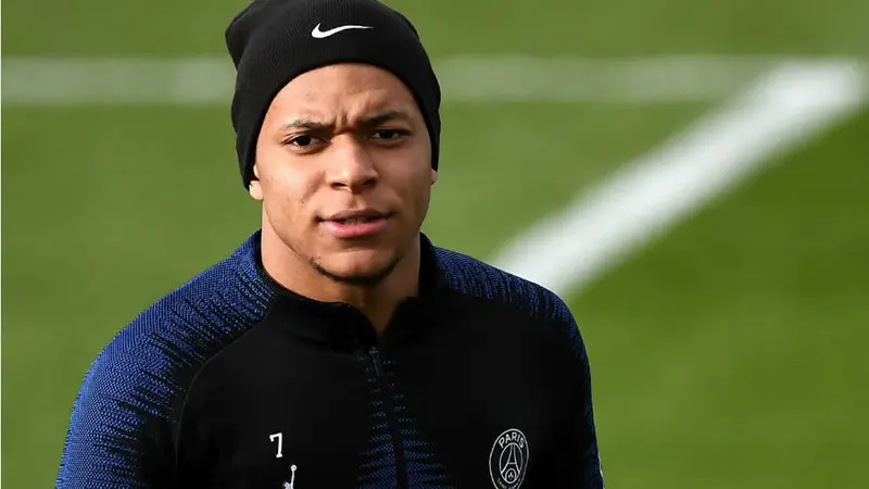 Kylian Mbappé vuelve al juego, tras dar negativo en el test del Coronavirus
