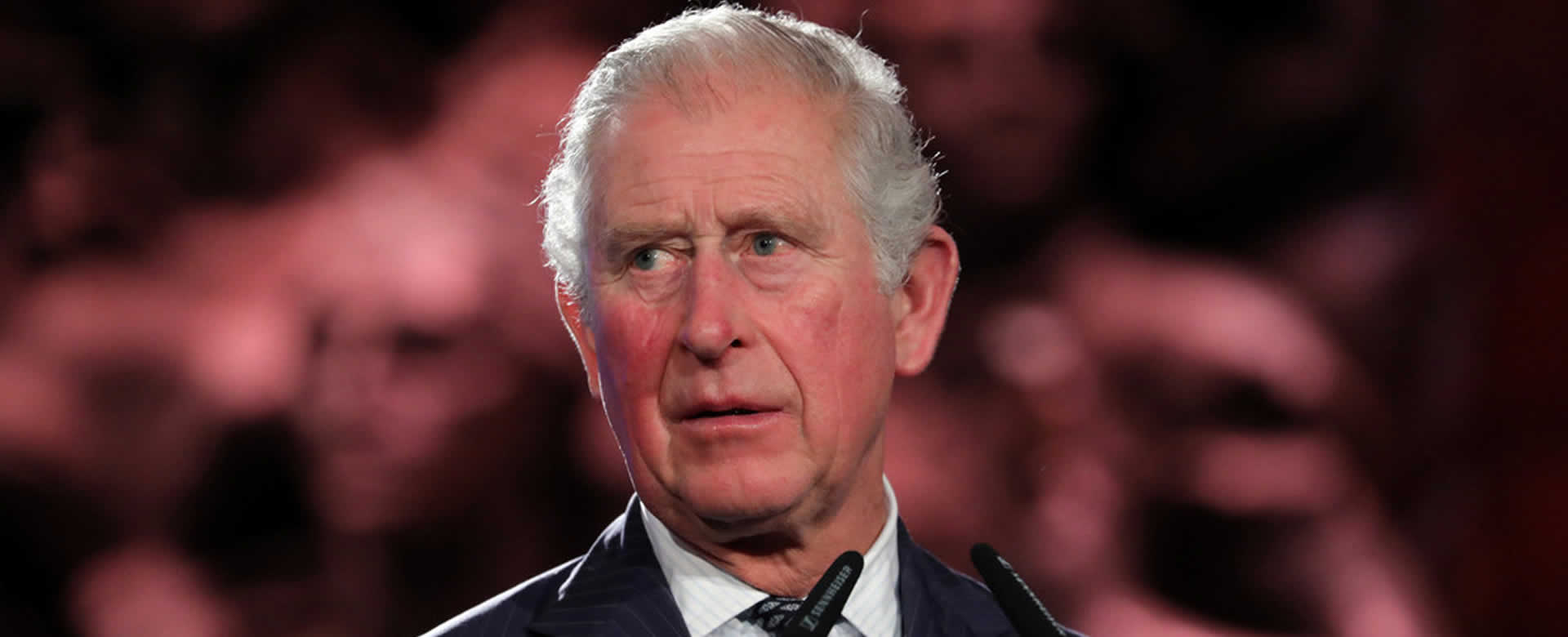 El príncipe Carlos heredero a la corona británica da positivo por Coronavirus