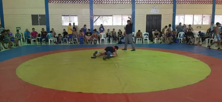 Luchadores de Nicaragua en el Colegio Maestro Gabriel 
