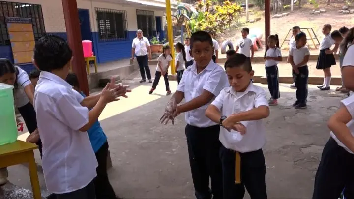 Estudiantes de Matagalpa continúan adoptando medidas de prevención