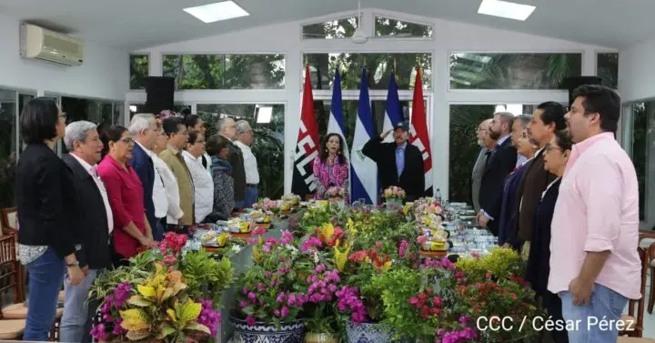 Daniel y Rosario en el acto conmemorativo del VIII Aniversario del Tránsito a la Inmortalidad del Comandante Tomás Borge