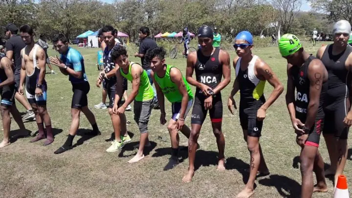 Jinotega: Jóvenes deportistas participan en el Triatlón Aventura