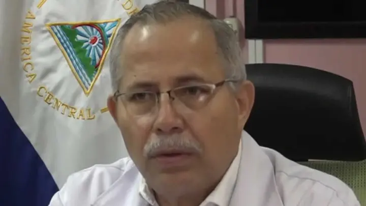 Doctor Carlos Sáenz Secretario General del MINSA