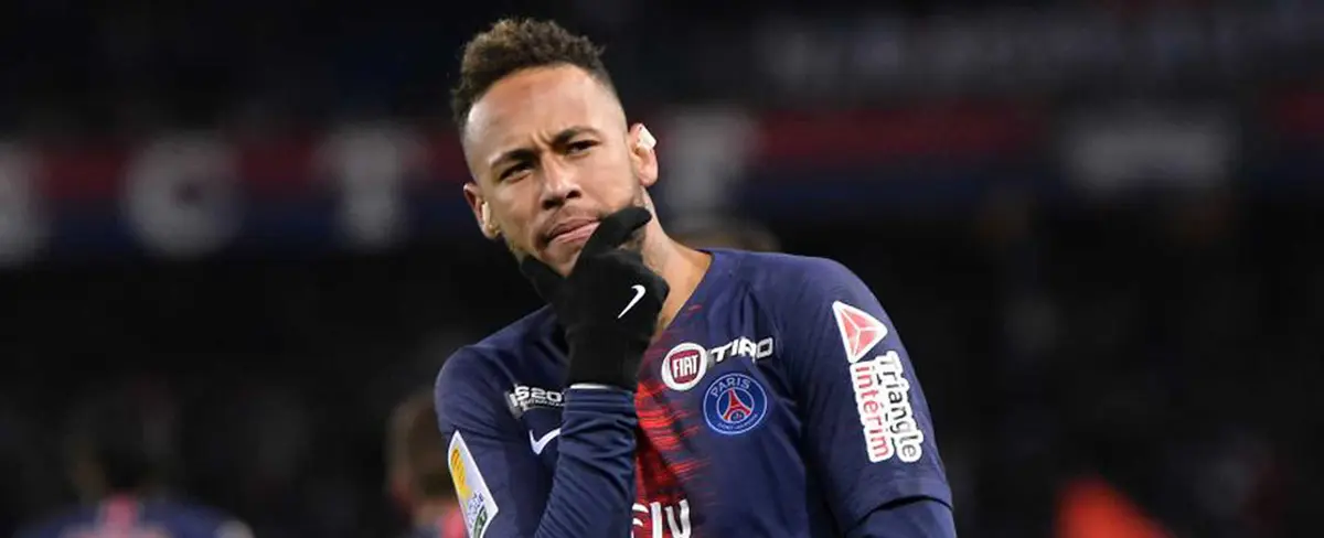 Un descanso para Neymar: Fisco brasileño suspende multa millonaria