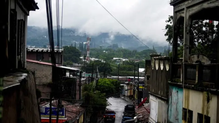 El Salvador en estado de emergencia por tormenta tropical Amanda