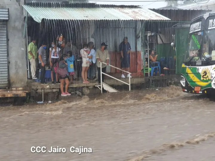 Fuertes lluvias afectan diversos puntos de Managua