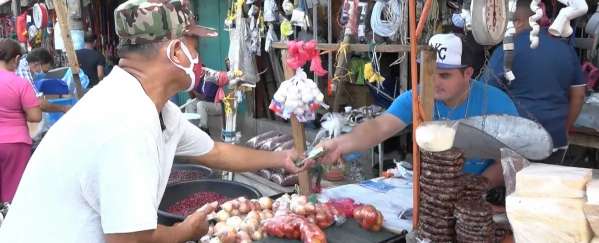 Mercado Roberto Huembes totalmente abastecido y con descuentos para todos