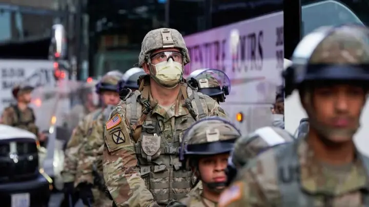 Soldados del Ejército de EE.UU. durante una manifestación cerca de la Casa Blanca, en Washington, 3 de junio de 2020