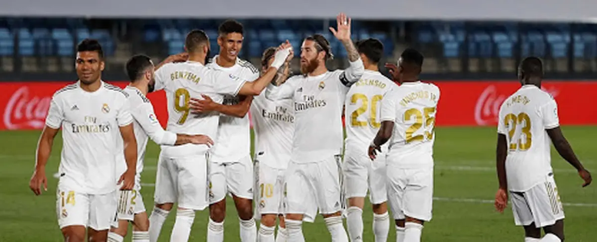 Real Madrid golea al Valencia a puertas cerradas por COVID-19