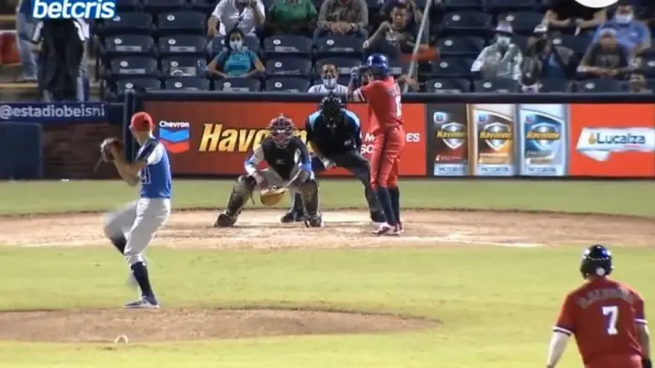 Dantos propinan KO 13x1 a Estelí para igualar la serie 2-2